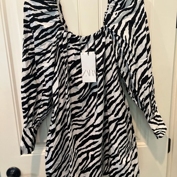 ZARA NWT Zebra Print Long Sleeve Dress Ladies Size XS Lined Square Neck and Back - Picture 9 of 10